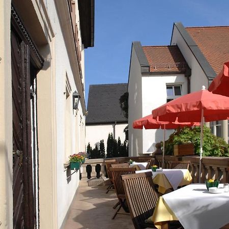 Hotel Gasthof Der Krug Штегаурах Экстерьер фото